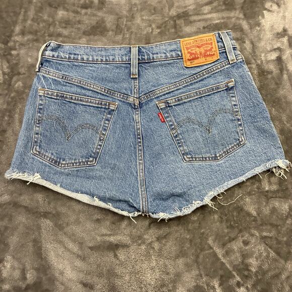 Levi's 501 Jean Shorts Womens Sz.29 Blue Daisy Duke Button Fly Distressed Denim - Picture 5 of 10